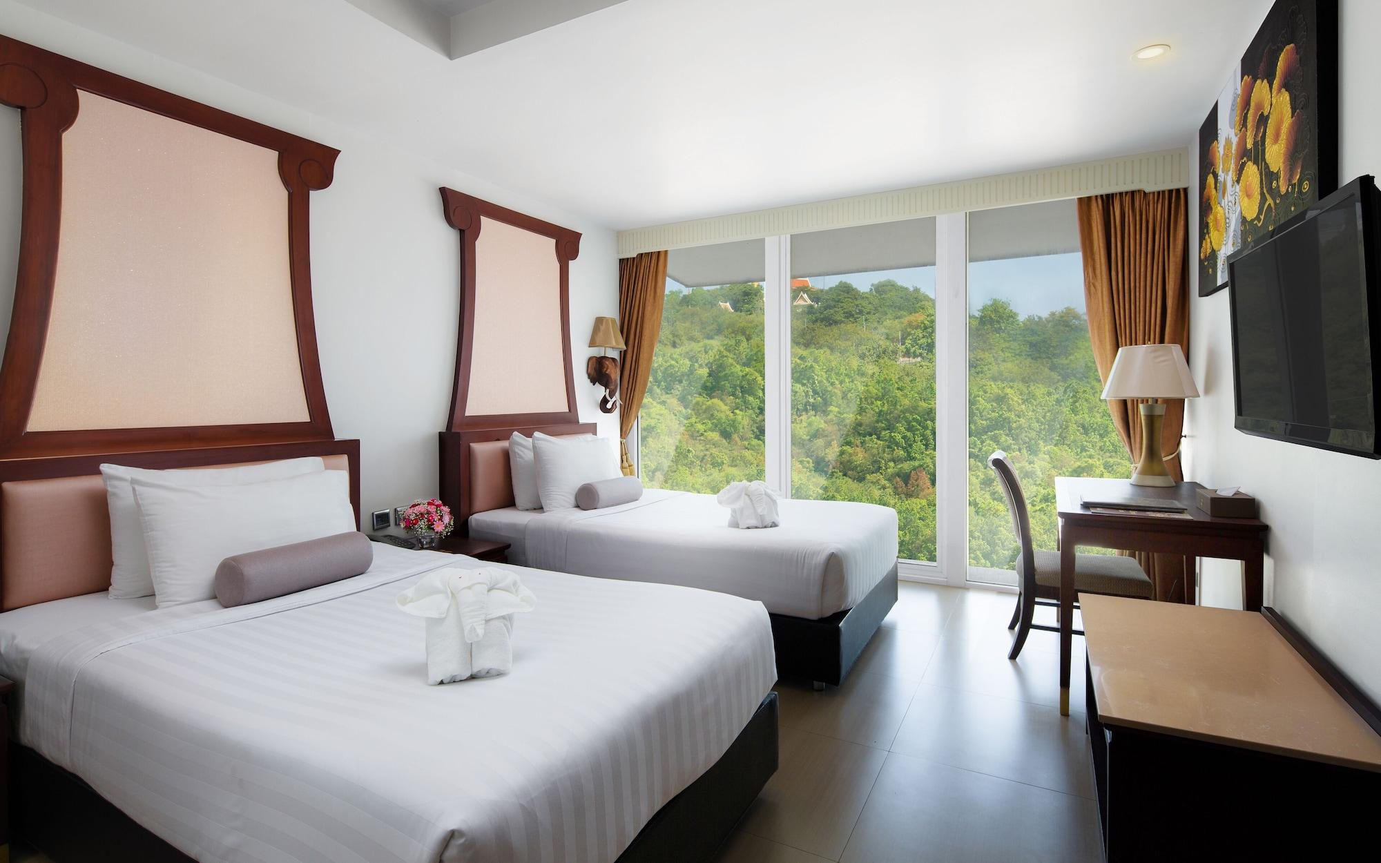 Aiyara Grand Hotel Pattaya Esterno foto