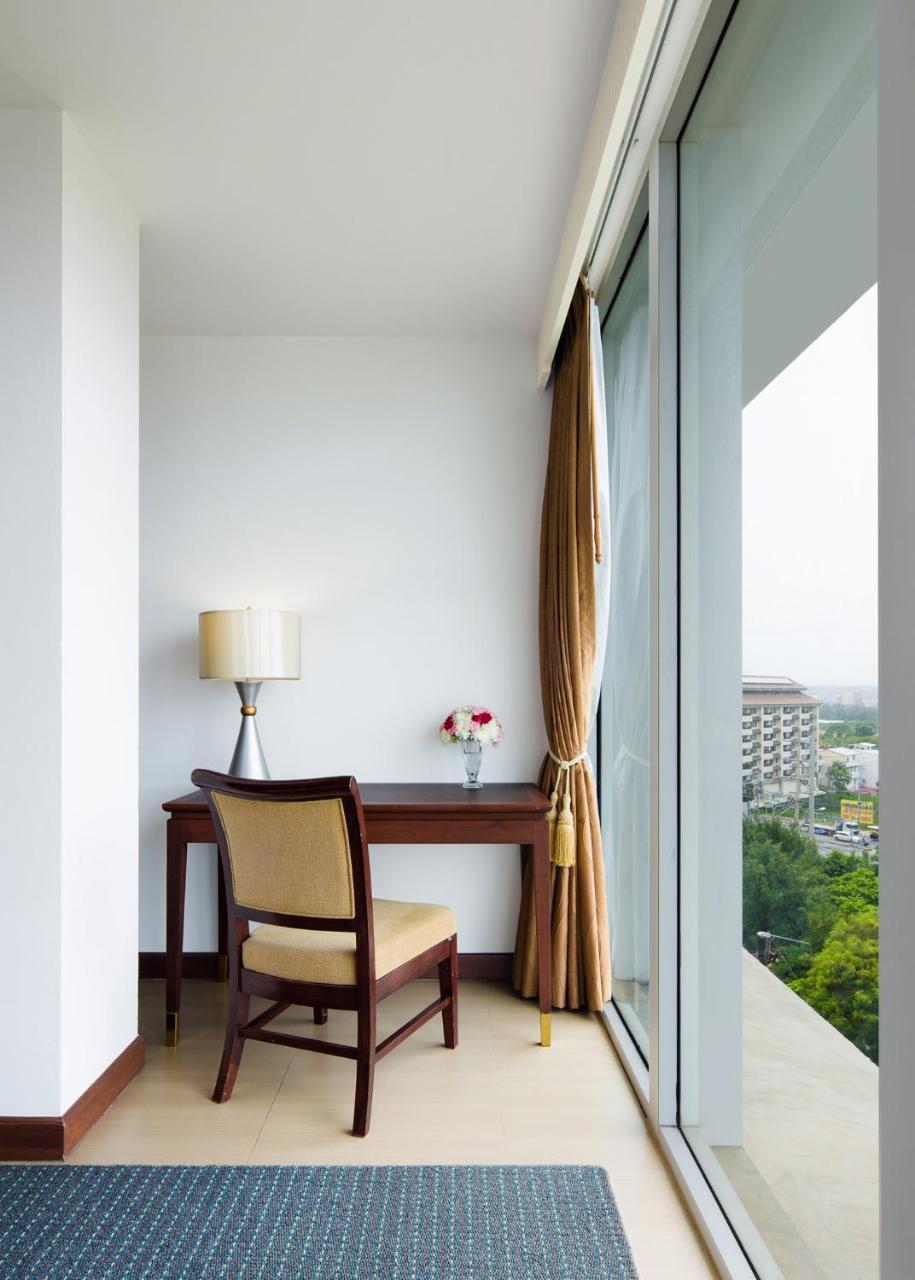 Aiyara Grand Hotel Pattaya Esterno foto