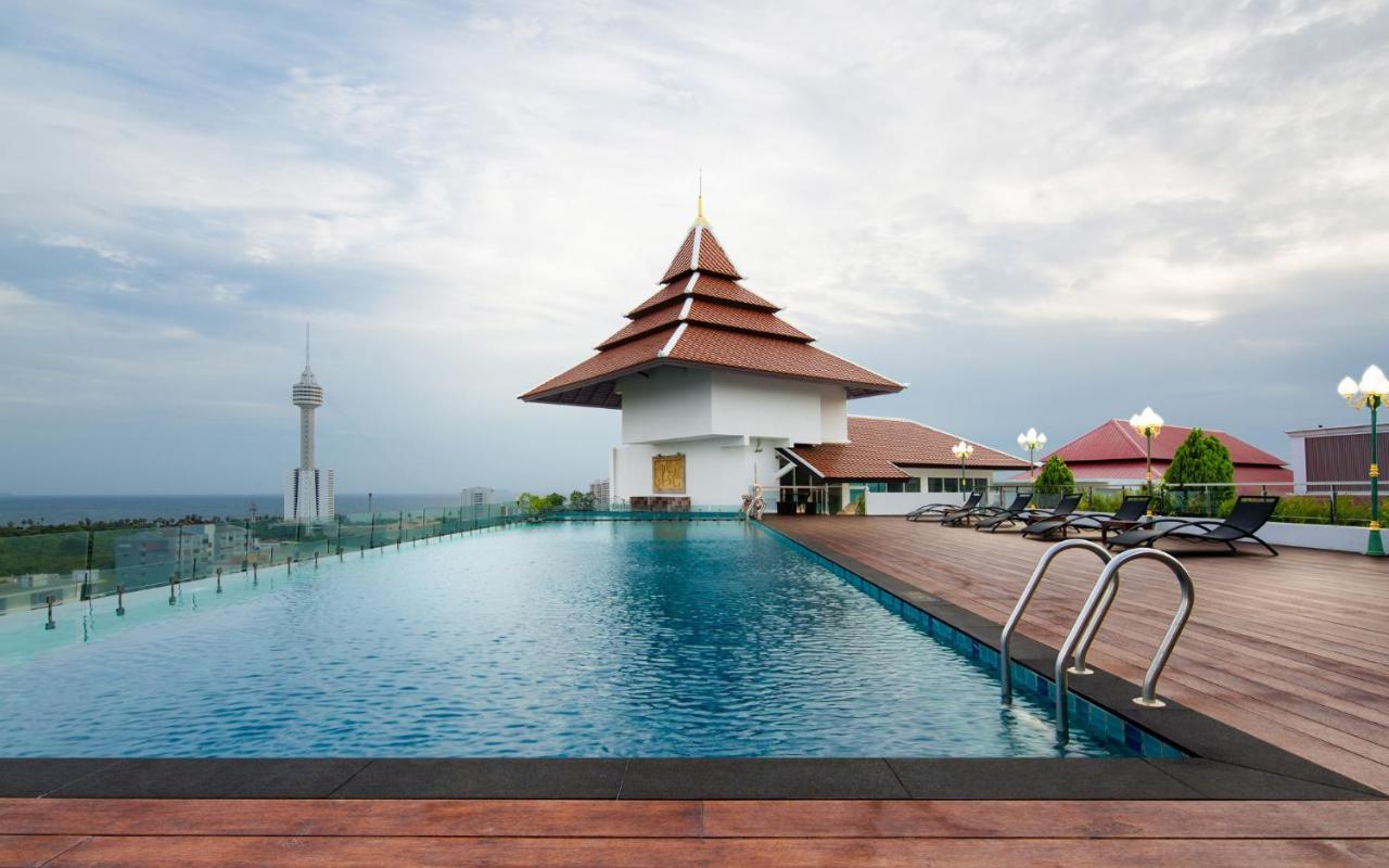Aiyara Grand Hotel Pattaya Esterno foto