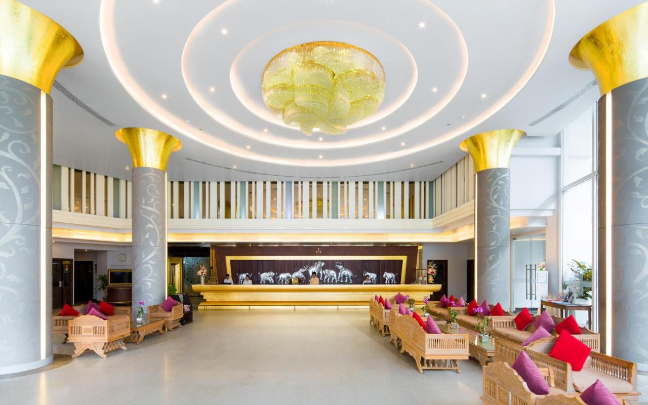 Aiyara Grand Hotel Pattaya Esterno foto